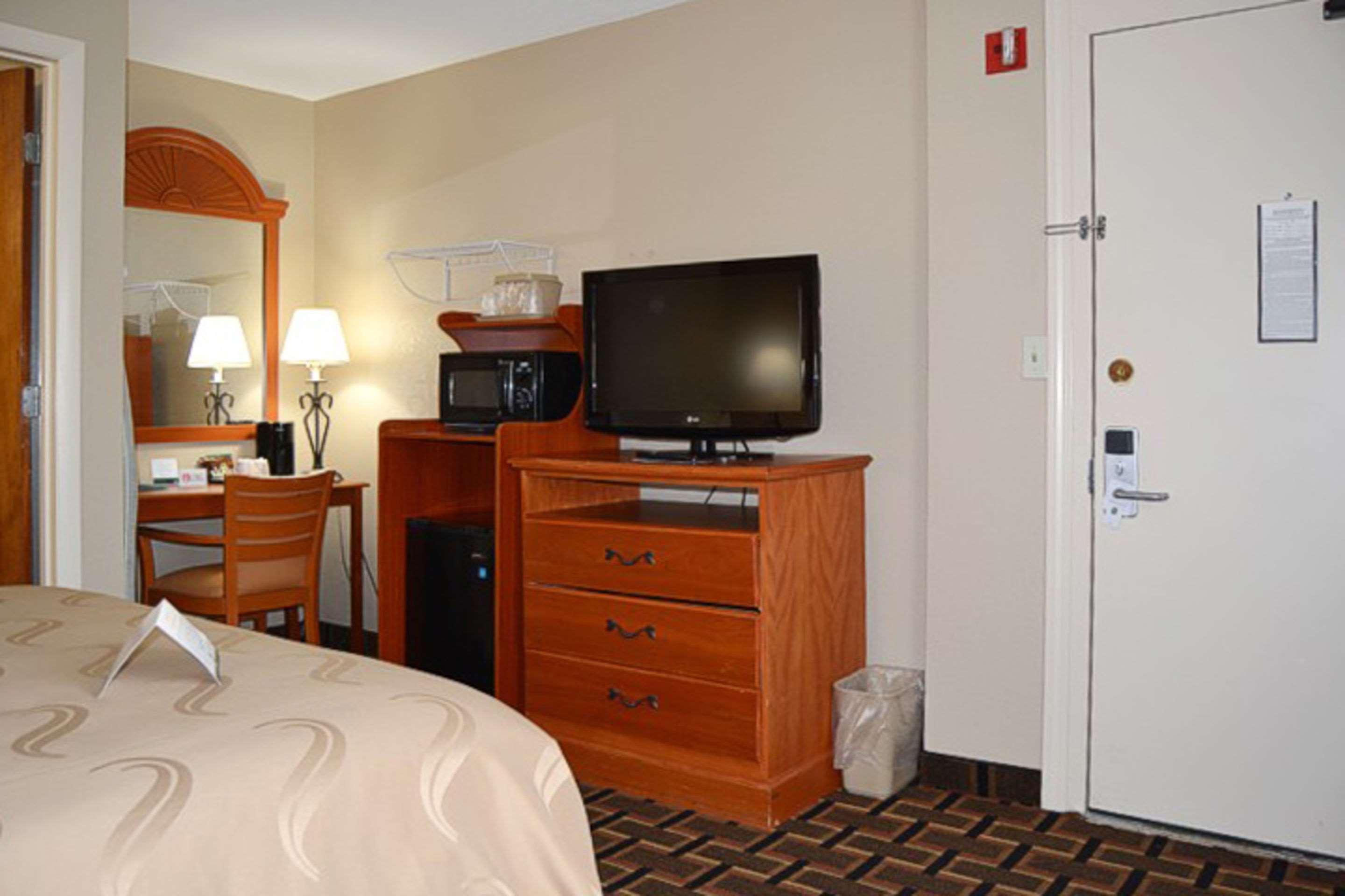Quality Inn Raynham - Taunton Exteriér fotografie