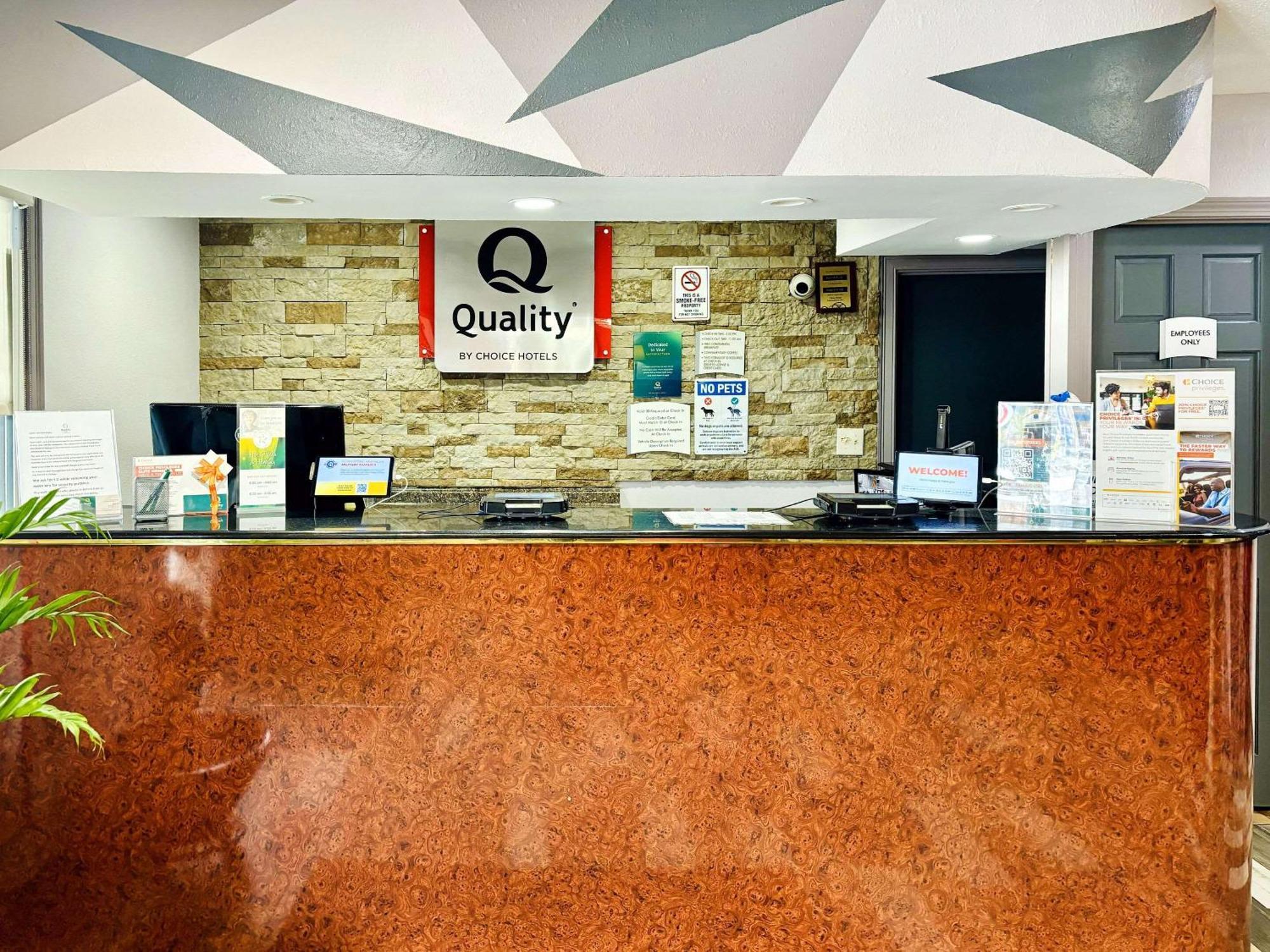 Quality Inn Raynham - Taunton Exteriér fotografie